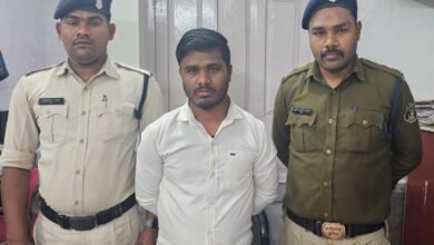 Photo of नाबालिक से छेडछाड करने वाला फरार आरोपी सीपत पुलिस के गिरफ्त में,,,गया जेल