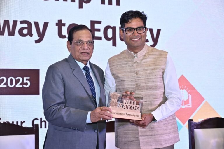 रायपुर : शिक्षा में समानता को बढ़ावा देने और ड्रॉपआउट दरों को कम करने की दिशा में एक महत्वपूर्ण कदम – सदस्य नीति आयोग वी. के. पॉल