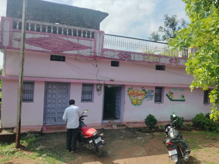 रतनपुर में लाखो की बड़ी चोरी: परिवार सोता रहा, चोर सोना-चांदी और दस्तावेज़ ले उड़े