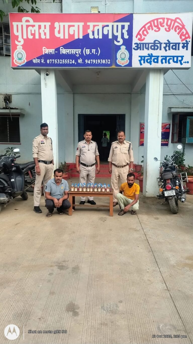 दो शराब कोचियों से 55 पाव देशी प्लेन शराब व 10 पाव अंग्रेजी शराब के व परिवहन में प्रयुक्त मोटर सायकल को किया जप्त