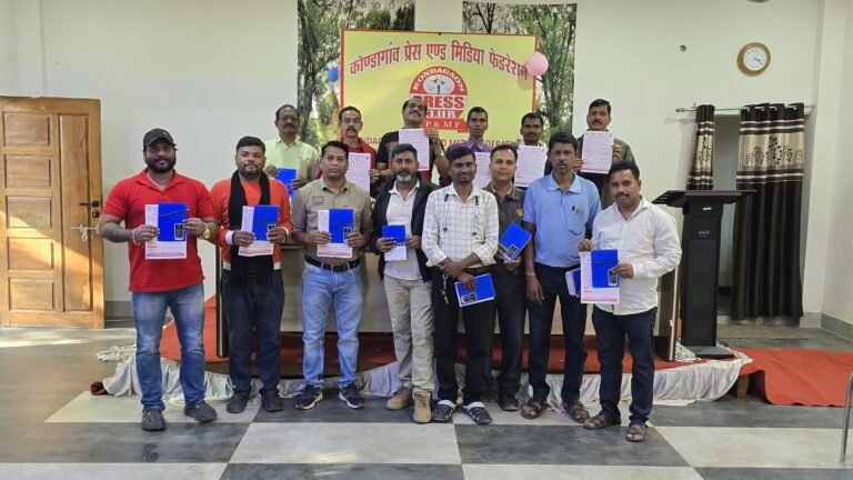 कोण्डागांव प्रेस क्लब में CPI की प्रेसवार्ता, ‘कलम (पेन) अभियान’ के ज़रिए सांप्रदायिक सौहार्द का आह्वान