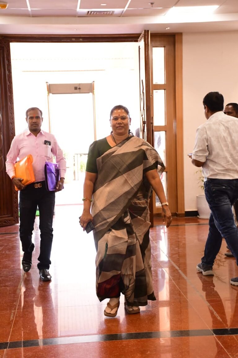 विधानसभा बजट सत्र में विधायक गोमती साय के तीखे सवाल, उपमुख्यमंत्री विजय शर्मा से मांगा जवाब