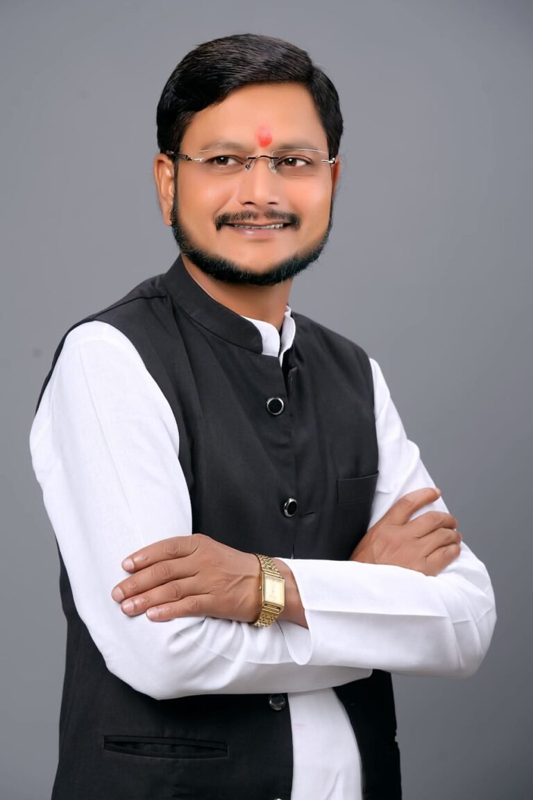 मुख्यमंत्री  साय के नेतृत्व में गरियाबंद जिले के किसानों को बड़ी राहत, कृषक उन्नति योजना से खातों में पहुँची आदान सहायता राशि – चंद्रशेखर साहू