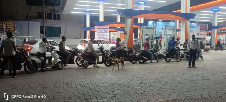 गलत एवं अमानत नंबर प्लेट लगाकर चलने वाले वाहन चालकों पर बिलासपुर पुलिस की सख्त कार्यवाही