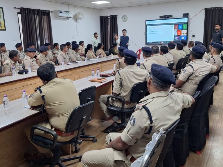 बिलासपुर पुलिस ने विवेचकों को दी हाईटेक सिस्टम की ट्रेनिंग, ITMS-NAFIS सहित कई तकनीकी प्लेटफॉर्म की दी जानकारी