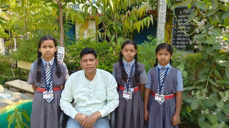 तिलकडीह स्कूल की तीन छात्राएं जवाहर नवोदय विद्यालय में चयनित, जिले का बढ़ाया मान