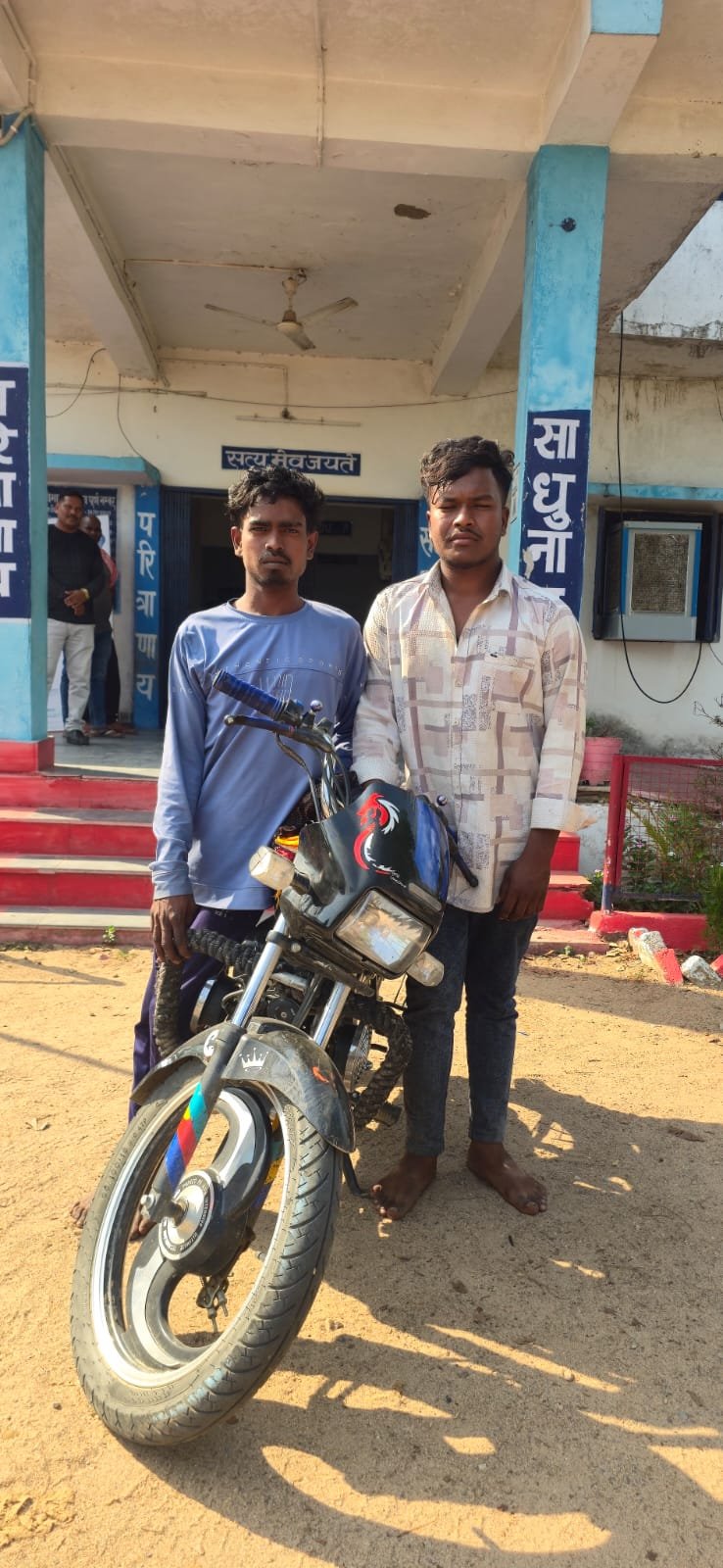 बेलगहना पुलिस का बड़ा एक्शन लूट की कोशिश नाकाम