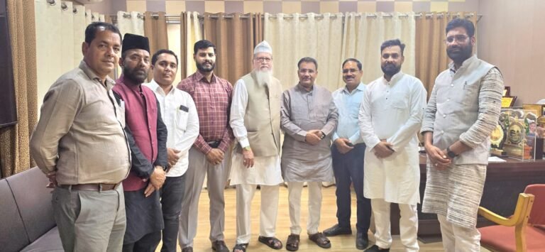 लुतरा शरीफ दरगाह के विकास को मिलेगी नई रफ्तार, वक्फ बोर्ड अध्यक्ष से कमेटी की रायपुर में अहम बैठक