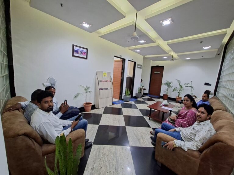 15 दिवस में लागू होनी थी मनरेगा कर्मियों के लिए एच आर पालिसी,  20 माह से खा रही दफ्तर की धूल