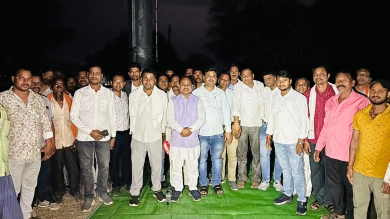 संगठन सृजन अभियान के तहत कांग्रेस को मजबूत करने जोंधरा और ओखर मंडल में अहम बैठक