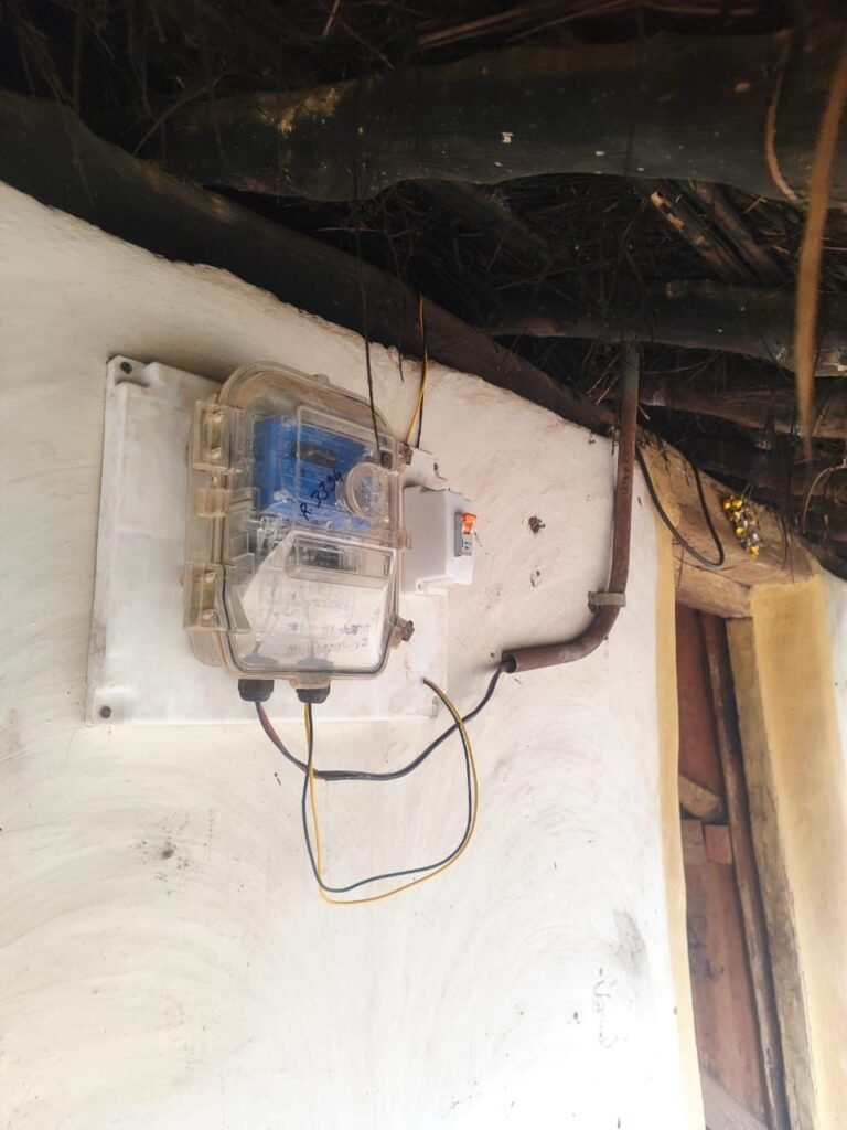 दशकों के अंधेरे से उजियारे में आया गारपा, नियद नेल्लानार योजना से पहली बार घर-घर पहुँची बिजली