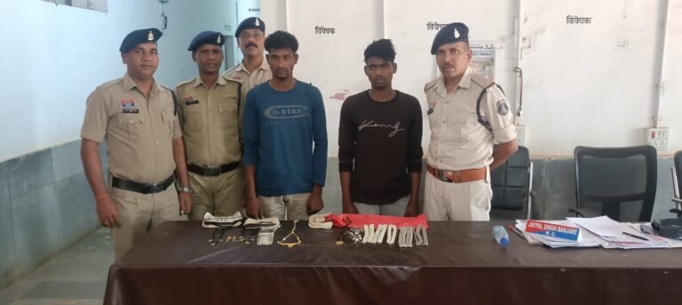 सीपत पुलिस को बड़ी सफलता 5लाख से ज्यादा की चोरी का हुआ पर्दाफाश