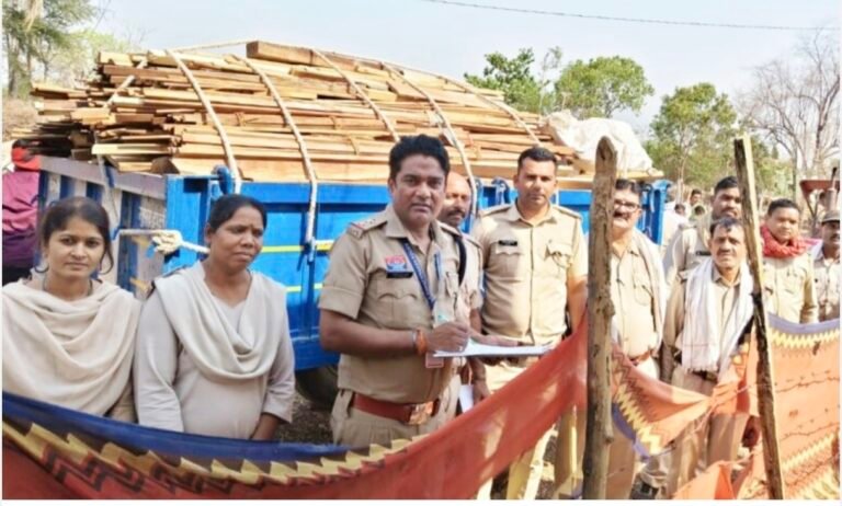 जुन्नपारा चौकी व वन विभाग की संयुक्त कार्यवाही,