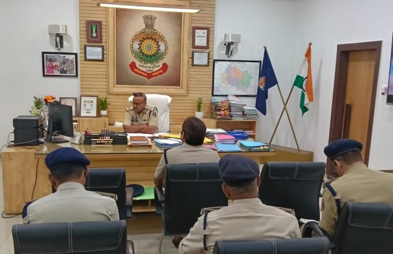 बिलासपुर रेंज में सख्ती: आईजी राम गोपाल गर्ग ने अपराध नियंत्रण और लंबित मामलों पर दिए कड़े निर्देश