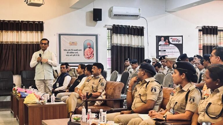 साइबर पर संवाद” : साइबर अपराध के खिलाफ पुलिस, बैंक और एजेंसियों का साझा संकल्प