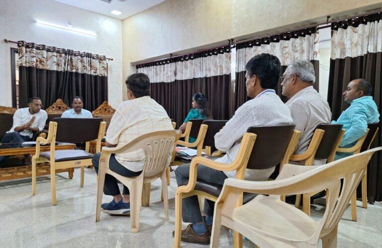 लोक निर्माण विभाग के सचिव ने सड़कों, पुलों और राष्ट्रीय राजमार्गों के निर्माण की प्रगति की समीक्षा की