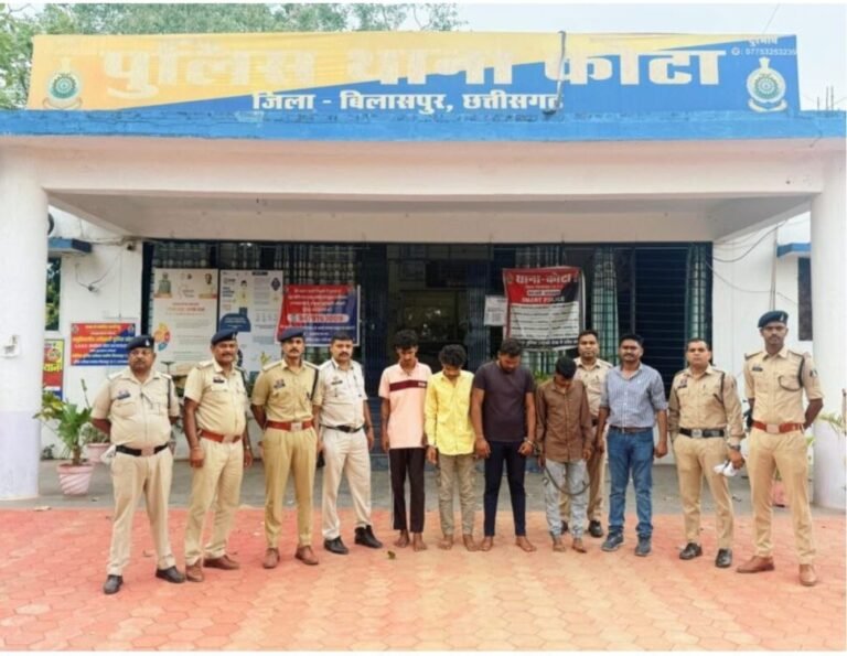 चरित्र शंका में युवक की बेरहमी से हत्या, आंखों में मिर्च झोंक सिर कुचलने वाले 4 आरोपी गिरफ्तार