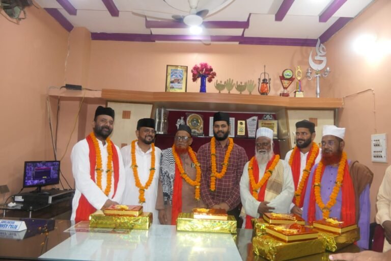 इंतेजामिया कमेटी लूतरा शरीफ के नए अध्यक्ष इकबाल हक ने लिया प्रभार