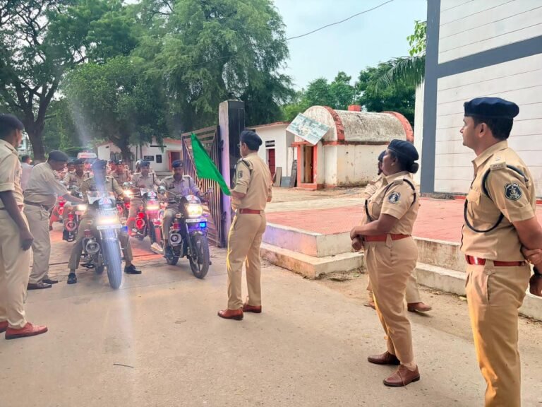 डीआईजी/एसएसपी रजनेश सिंह ने दिखाई हरी झंडी, अपराध नियंत्रण और सामुदायिक पुलिसिंग को मिलेगी नई मजबूती