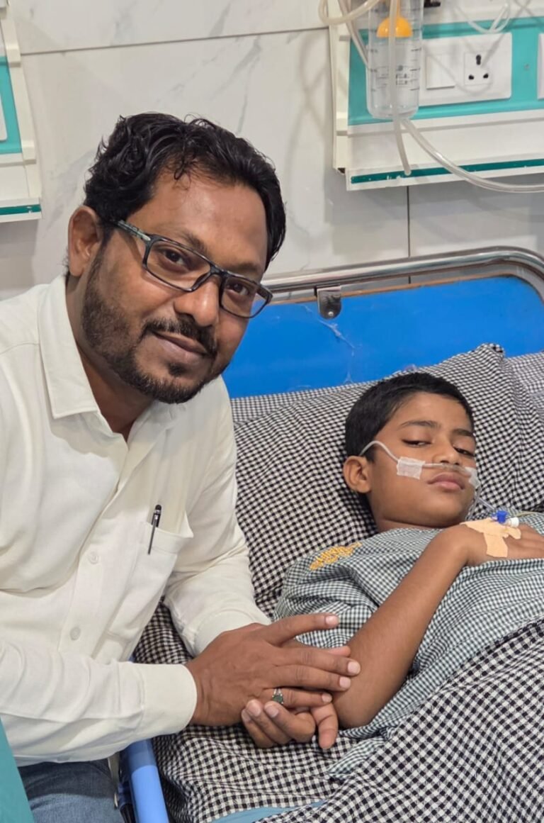 पुण्य, सेवा और संवेदनशीलता की मिसाल: समाजसेवी अलीम अंसारी व डॉ. रुपेश अग्रवाल की तत्परता से बची 12 वर्षीय मोहम्मद फैजान की जान