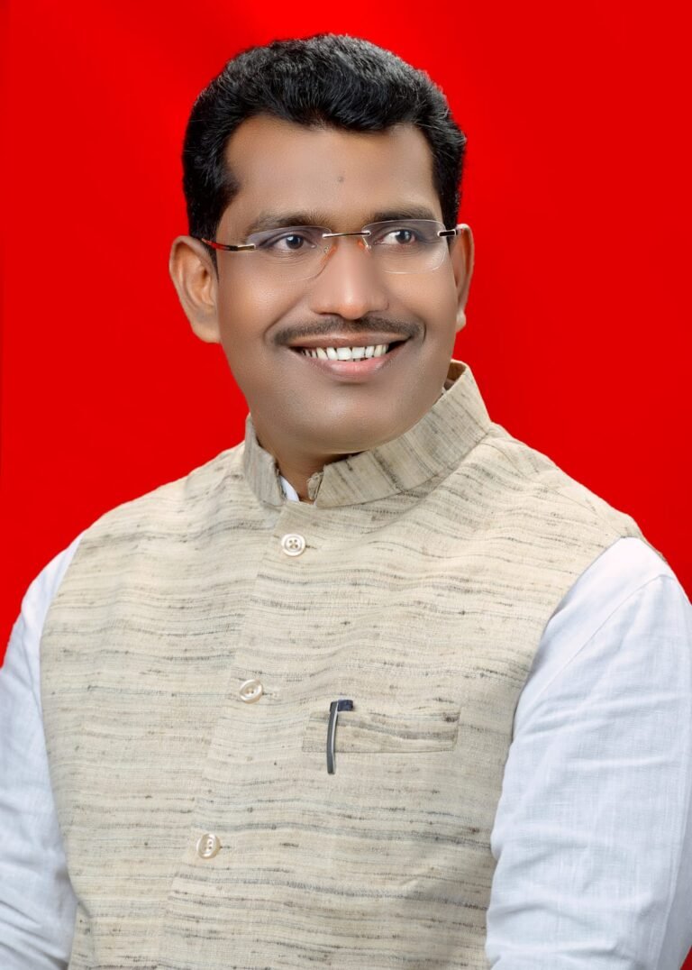किसानों को बड़ी राहत: विधायक रोहित साहू के निर्देश पर कुकदा पिकअप वियर से छोड़ा गया पानी