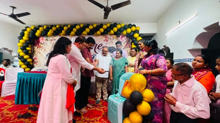 फ्रेशर्स पार्टी में दिखा युवाओं का उत्साह, विधायक अटल श्रीवास्तव ने बढ़ाया विद्यार्थियों का हौसला