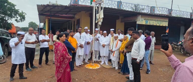 राम मंदिर चौक में शान से लहराया तिरंगा, देशभक्ति के रंग में रंगा कोटा