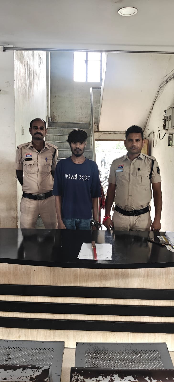 बोदरी चौक पर चाकू लहराकर लोगों को डराने वाला युवक गिरफ्तार, भेजा गया जेल