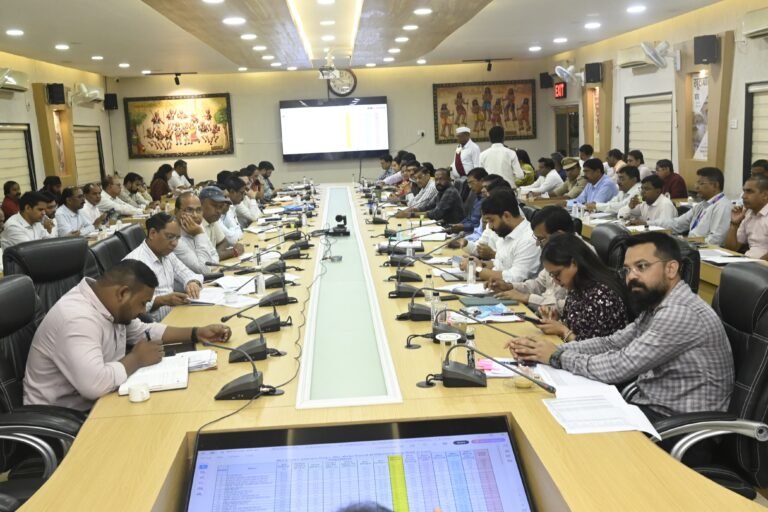 दूरदराज स्कूलों में नहीं थमेगी पढ़ाई, स्थानीय युवा पढ़ाएंगे गणित-विज्ञान