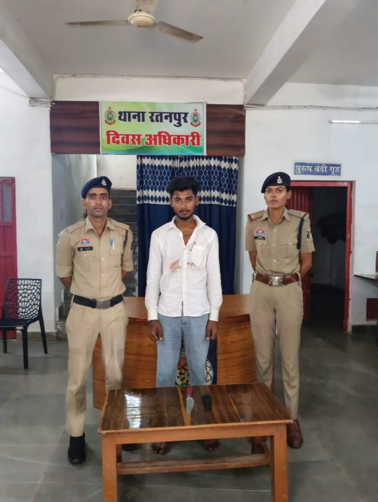 कडरी में चाकू दिखाकर लोगों को धमकाने वाला युवक गिरफ्तार, धारदार चाकू जब्त