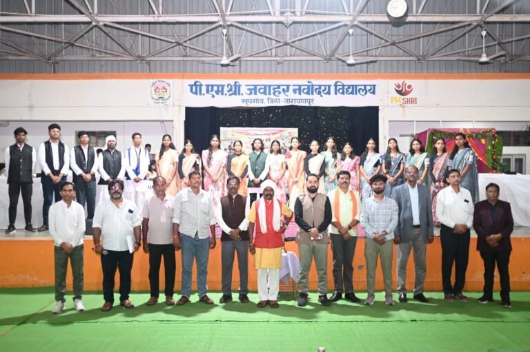 बस्तर के ज्वलंत मुद्दों और संसदीय मर्यादा से विद्यार्थियों ने बाँधा समां