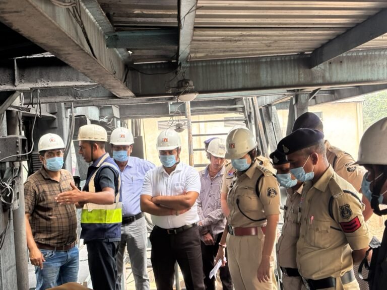 गरियाबंद जिले के 11 प्रकरणों में कुल 1 क्विंटल 64.919 कि.ग्रा. जप्तशुदा गांजा मादक पदार्थ एवं 01 प्रकरण नशीली टेबलेट को नारकोटिक डिस्पोजल केन्द्र सिलतरा रायपुर में नष्टीकरण किया गया