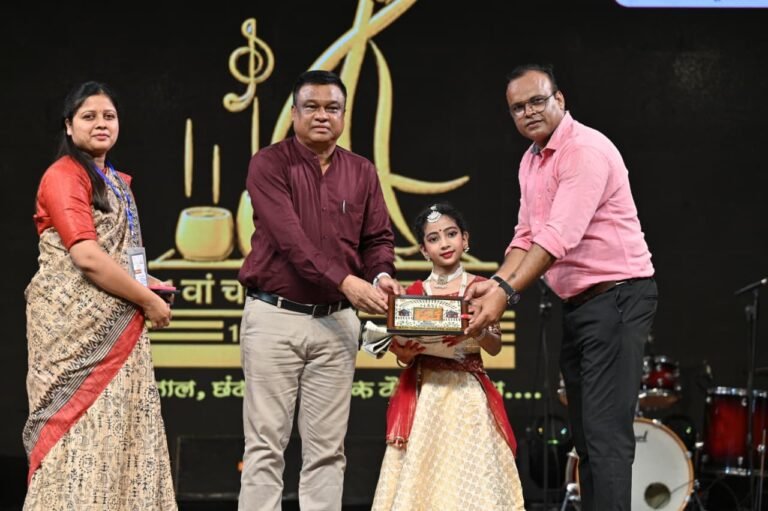 चक्रधर समारोह के मंच पर 9 साल की जिज्ञासा ने बिखेरा कथक का जादू