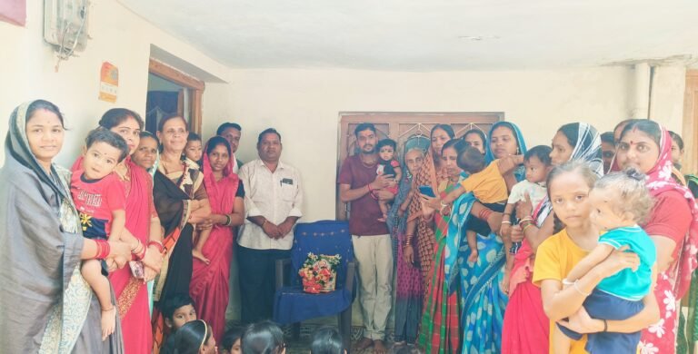 वार्ड 03 में सेवा संकल्प दिवस सम्पन्न, बच्चों को बांटे गए उपहार