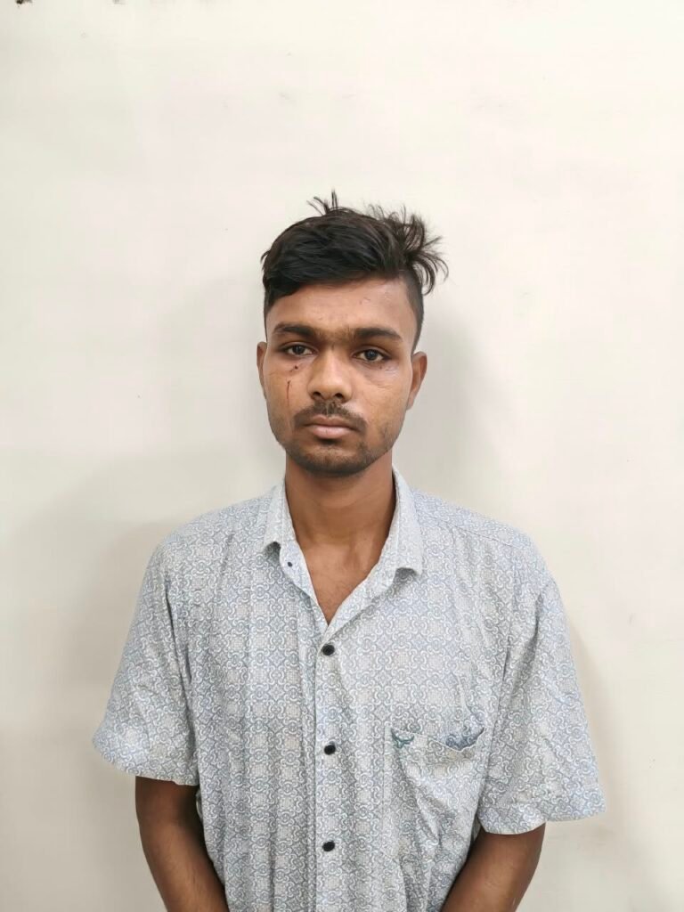 बच्ची को बचाने आई दादी पर धारदार हथियार से हमला, इलाज के दौरान मौत.मेंड्रा में वारदात से सनसनी, 26 वर्षीय आरोपी पुलिस की हिरासत में